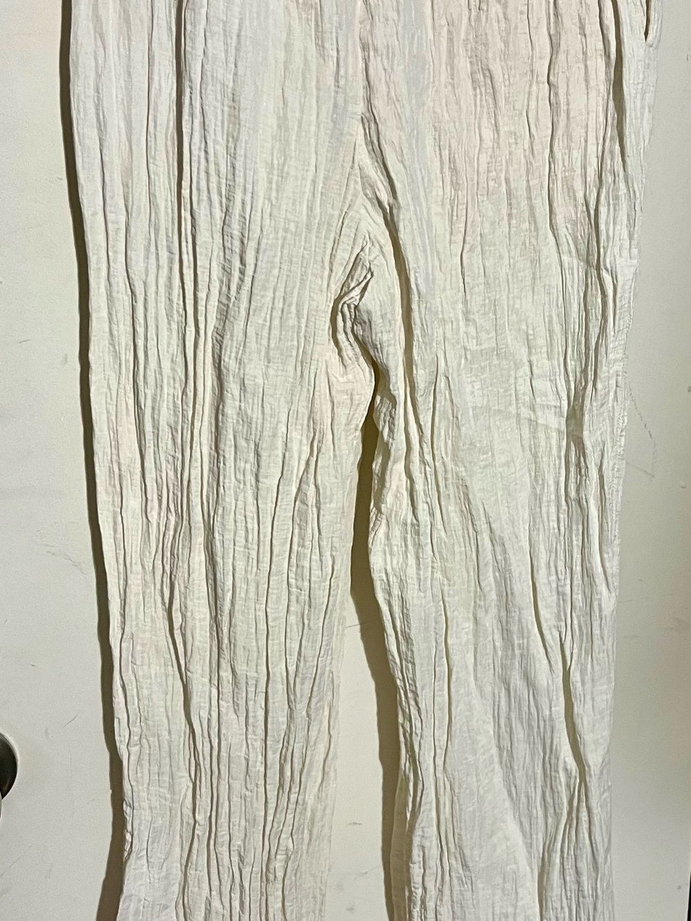 H&M White Button-Up Top and Matching Pants Set - Picture 12 of 13